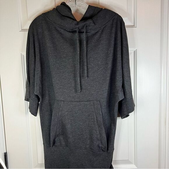 Soul Cycle Pull Over Hooded Sweatshirt Size Medium Comfy‎ Soft Athleisure - Picture 1 of 5